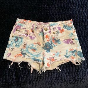 Free People Colored Flower Distressed Denim Short Size 24